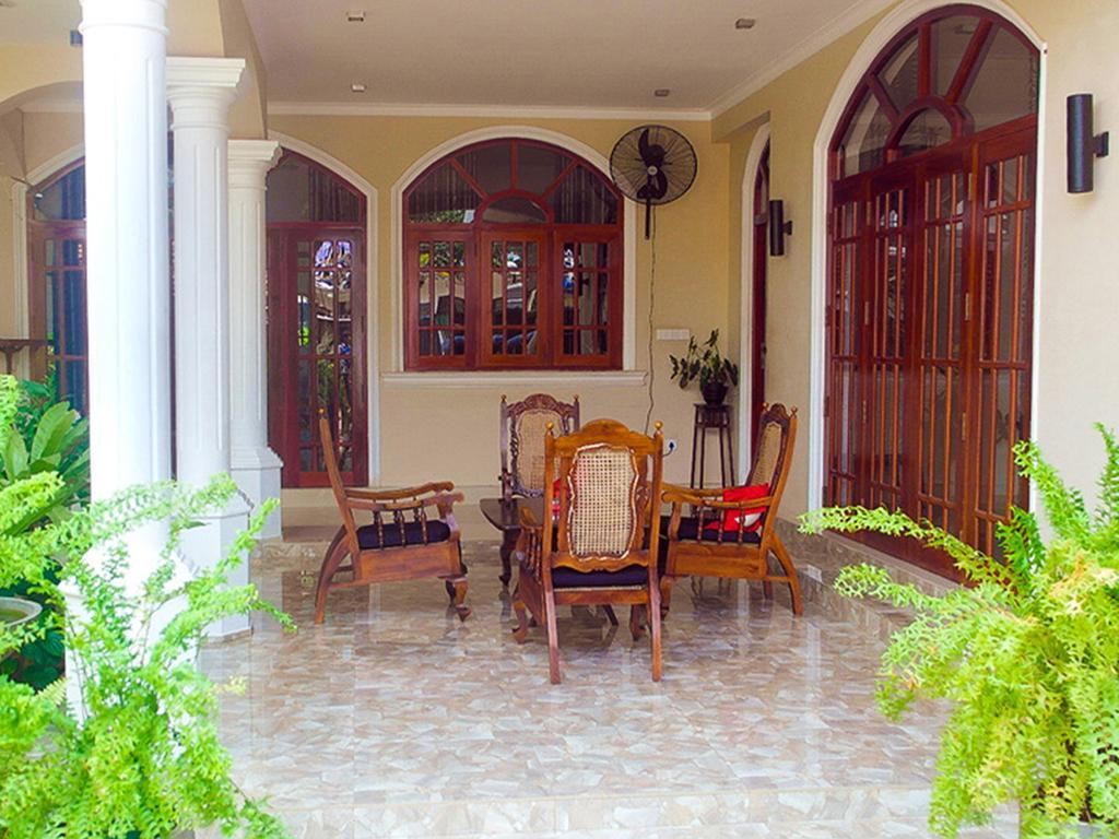 Angel Inn Guest House Negombo Exterior foto