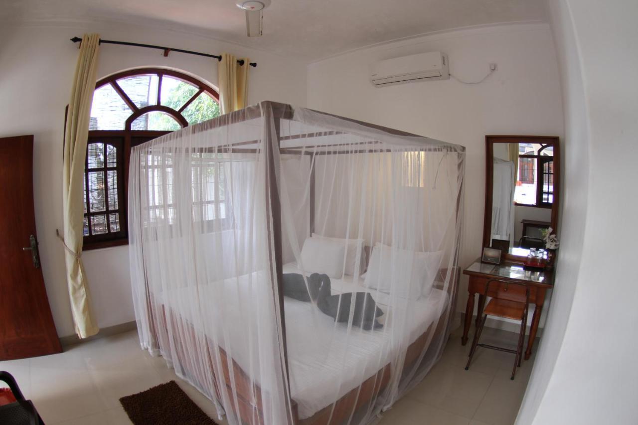 Angel Inn Guest House Negombo Exterior foto